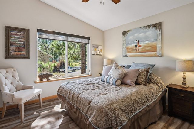 12471 Northwoods Boulevard, Truckee, CA 96161