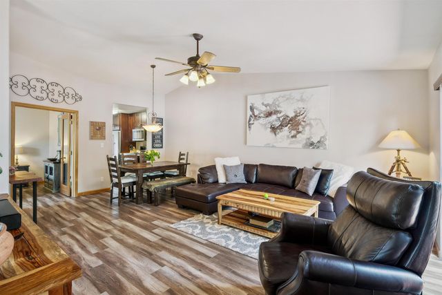 12471 Northwoods Boulevard, Truckee, CA 96161