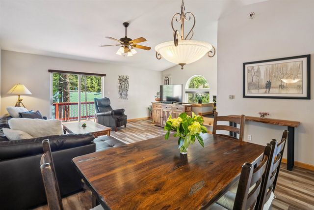 12471 Northwoods Boulevard, Truckee, CA 96161