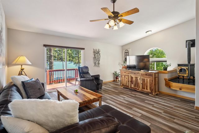 12471 Northwoods Boulevard, Truckee, CA 96161