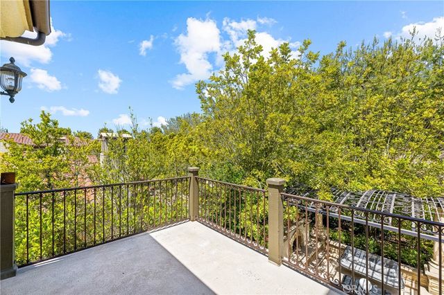 28 Blue Summit, Irvine, CA 92603