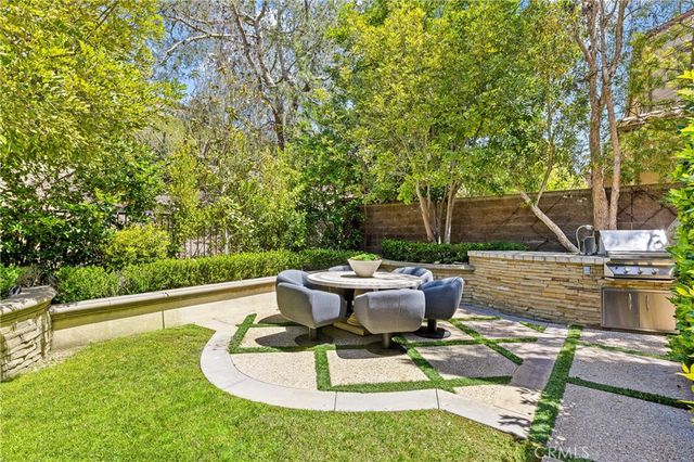 28 Blue Summit, Irvine, CA 92603
