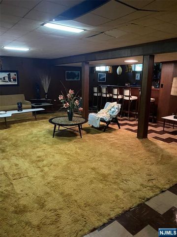 31 Congress Road, Emerson, NJ 07630
