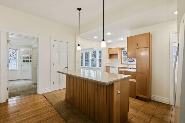 1569 Race Street, Saint Paul, MN 55102