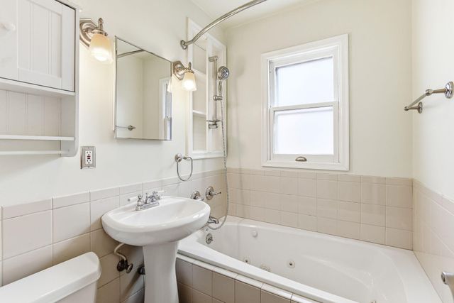 1569 Race Street, Saint Paul, MN 55102