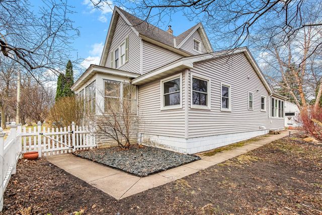 1569 Race Street, Saint Paul, MN 55102