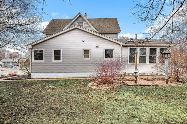 1569 Race Street, Saint Paul, MN 55102