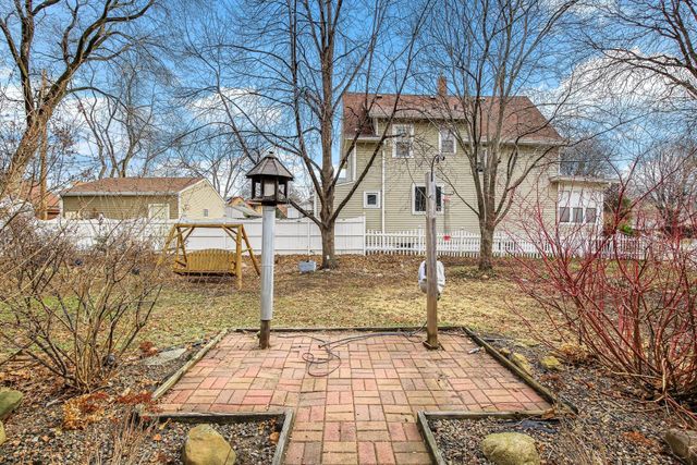 1569 Race Street, Saint Paul, MN 55102