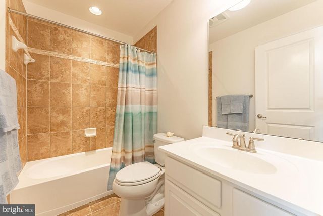 49 MAFFET LN, Coatesville, PA 19320