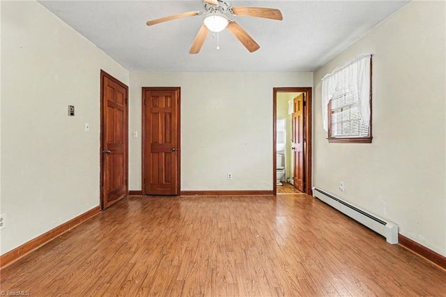 1040 Beechwood Road, King, NC 27021