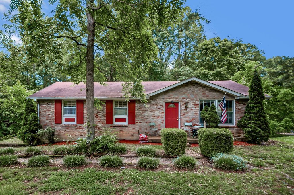 1203 Kingston Springs Rd, Kingston Springs, TN 37082