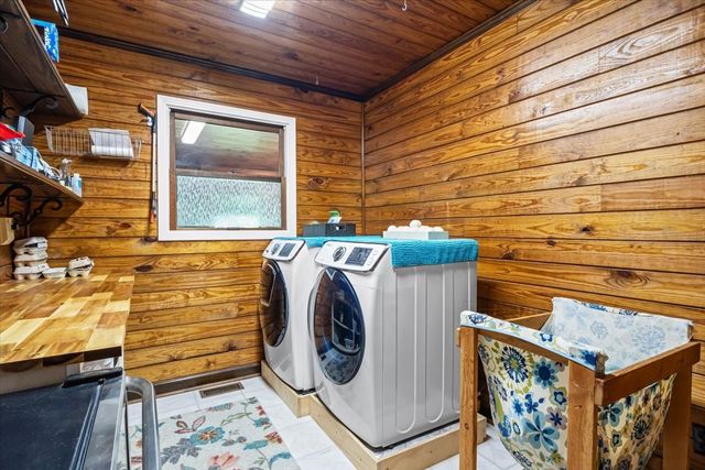 6400 Bakerville Rd, Waverly, TN 37185