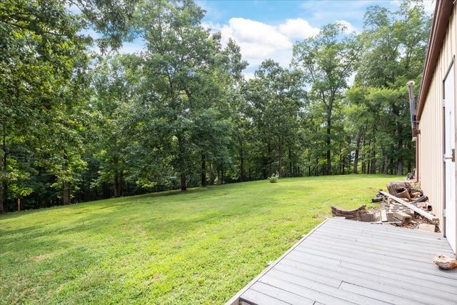 6400 Bakerville Rd, Waverly, TN 37185