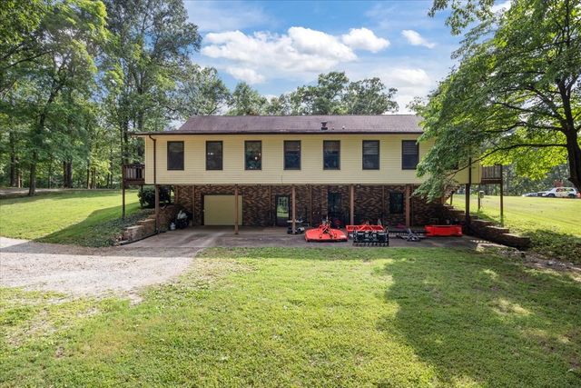 6400 Bakerville Rd, Waverly, TN 37185