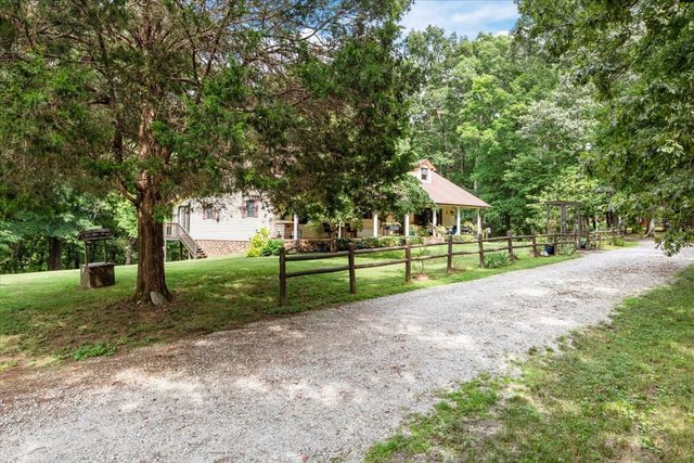6400 Bakerville Rd, Waverly, TN 37185
