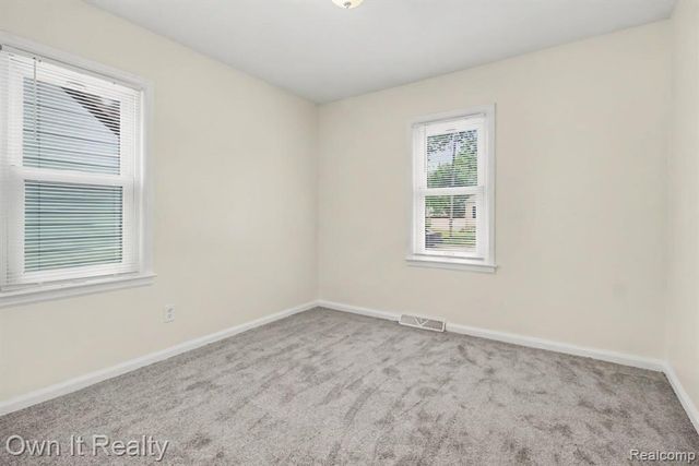 4959 Weddell Street, Dearborn Heights, MI 48125