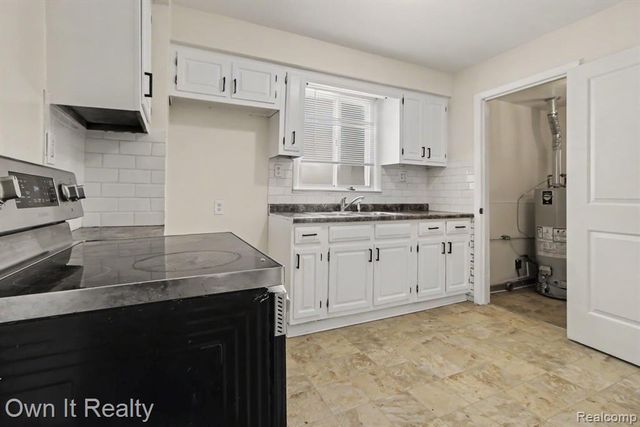 4959 Weddell Street, Dearborn Heights, MI 48125