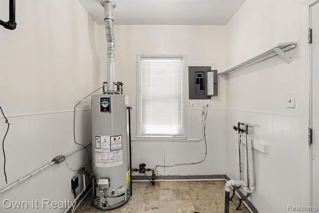 4959 Weddell Street, Dearborn Heights, MI 48125