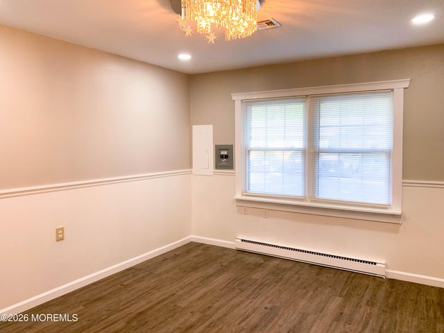 144B Farrington Court, Lakewood, NJ 08701
