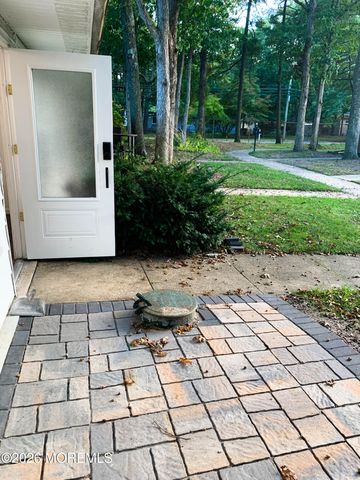 144B Farrington Court, Lakewood, NJ 08701