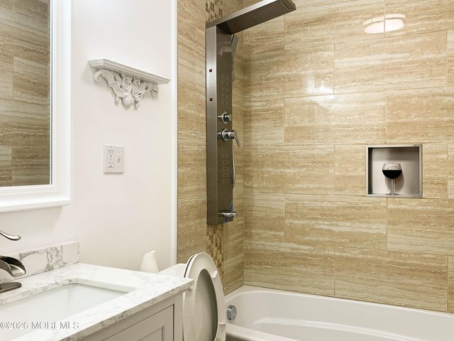 144B Farrington Court, Lakewood, NJ 08701