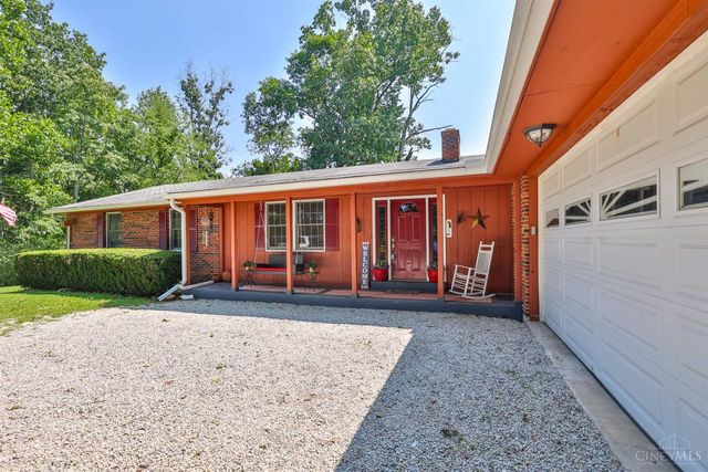 12800 Akes Road, Moores Hill, IN 47032
