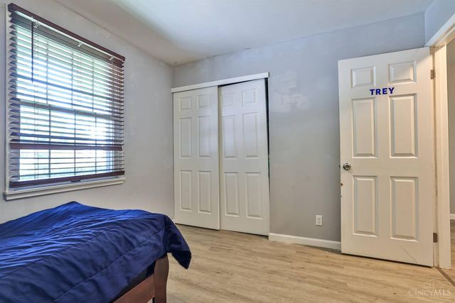 12800 Akes Road, Moores Hill, IN 47032