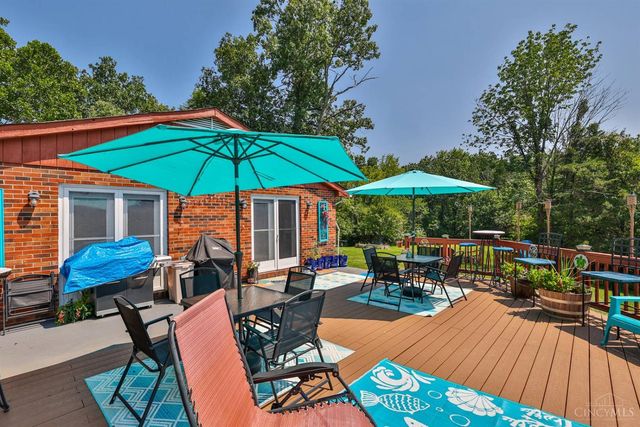 12800 Akes Road, Moores Hill, IN 47032