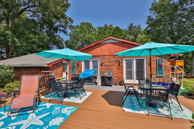12800 Akes Road, Moores Hill, IN 47032