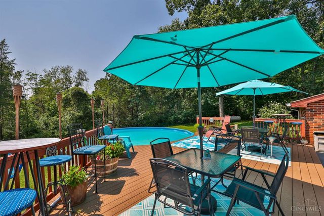 12800 Akes Road, Moores Hill, IN 47032