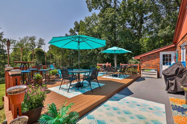12800 Akes Road, Moores Hill, IN 47032