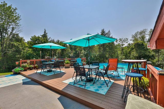 12800 Akes Road, Moores Hill, IN 47032
