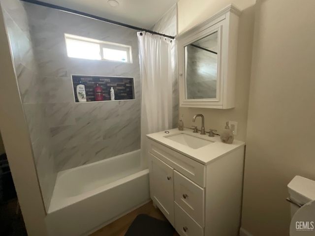 2603 Cleveland Way, Bakersfield, CA 93304