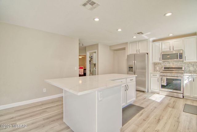 9339 N June Bug Drive, Tucson, AZ 85742