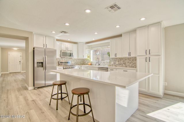 9339 N June Bug Drive, Tucson, AZ 85742