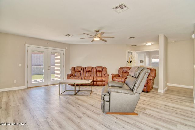 9339 N June Bug Drive, Tucson, AZ 85742