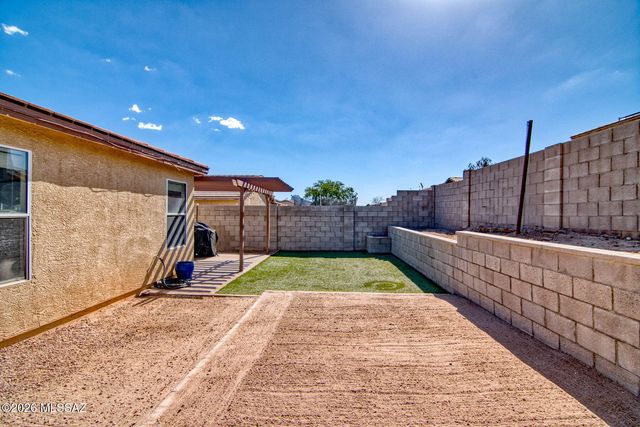 9339 N June Bug Drive, Tucson, AZ 85742