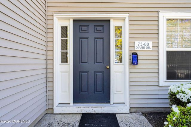 80 Diane Drive, Tinton Falls, NJ 07753