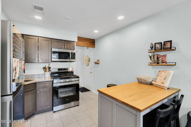 80 Diane Drive, Tinton Falls, NJ 07753