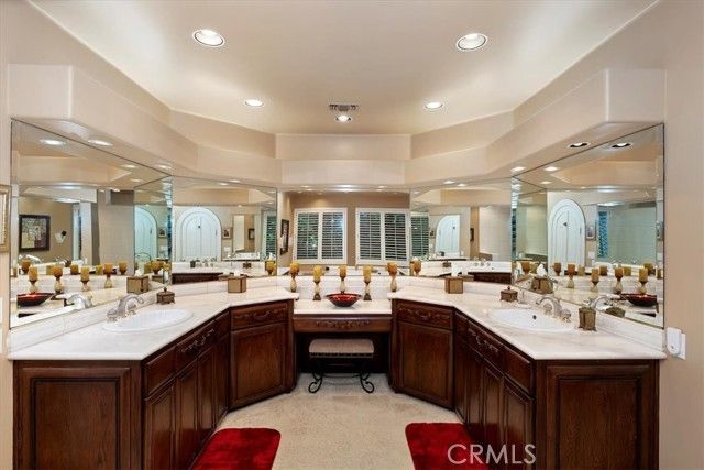 2100 Hathaway Place, Riverside, CA 92506