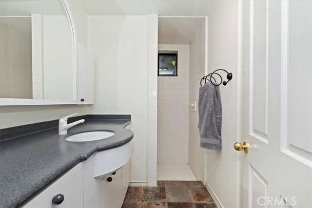 2100 Hathaway Place, Riverside, CA 92506