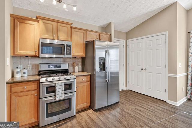 202 Hunters Ridge, Canton, GA 30114
