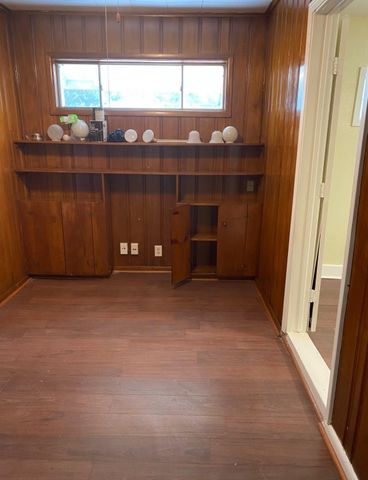 6031 Glenhurst Drive, Houston, TX 77033