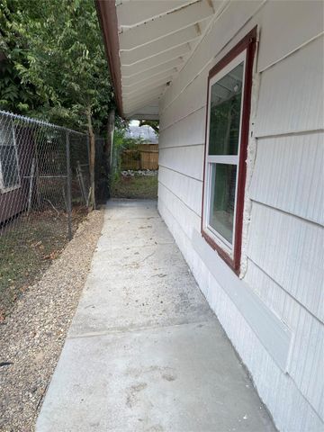 6031 Glenhurst Drive, Houston, TX 77033