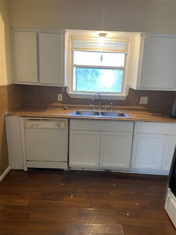 6031 Glenhurst Drive, Houston, TX 77033