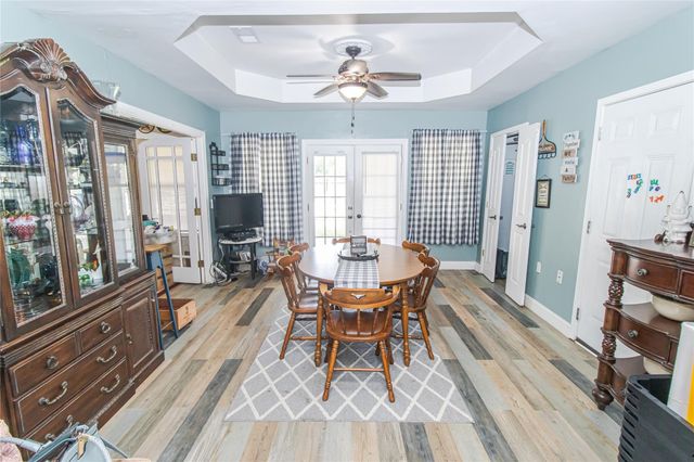 2415 W Cedar Bayou Lynchburg Road, Baytown, TX 77521