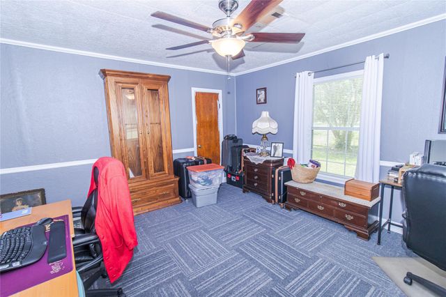 2415 W Cedar Bayou Lynchburg Road, Baytown, TX 77521