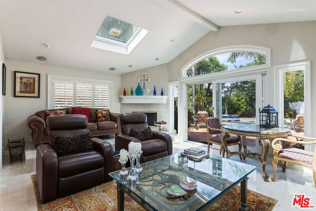 19717 Wells Drive, Woodland Hills, CA 91364