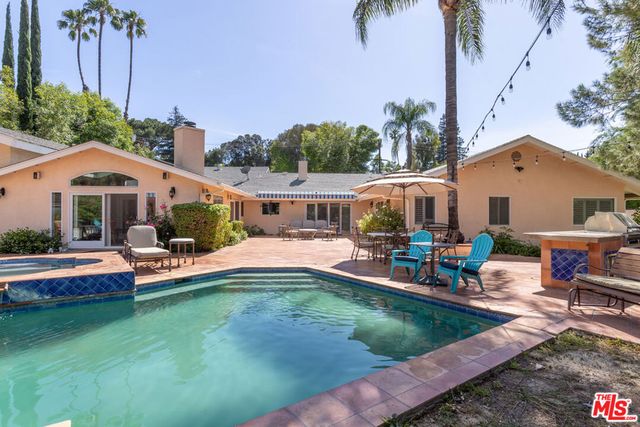 19717 Wells Drive, Woodland Hills, CA 91364