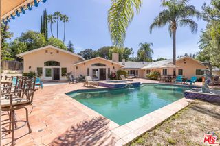 19717 Wells Drive, Woodland Hills, CA 91364